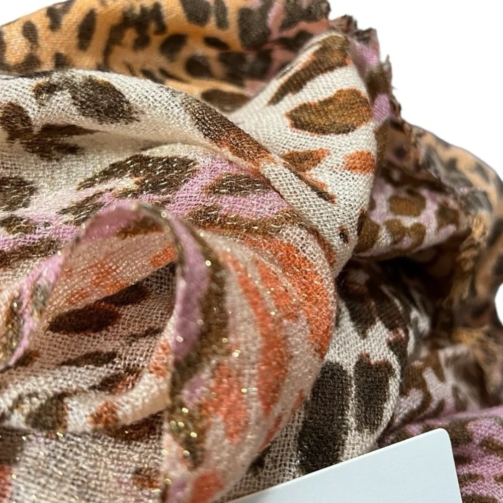 Jessica Simpson Leopard Print Powder Room Scarf OS